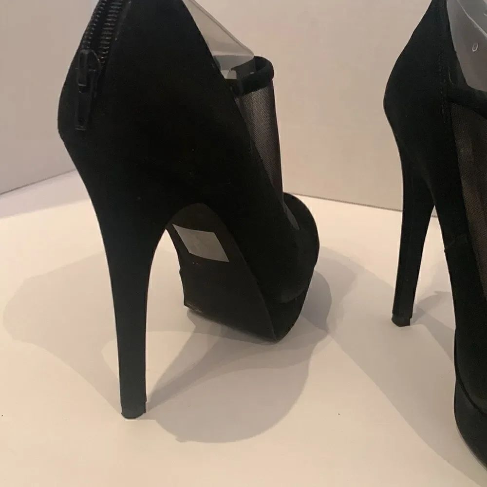Bakers Kaley Black Faux Suede Shoes - Picture 5 of 8